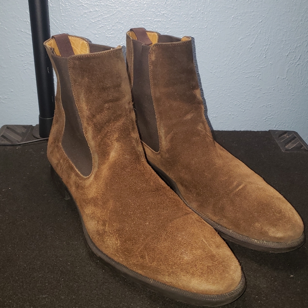 Magnanni Suede Brown Chelsea Boots Size 12 M
